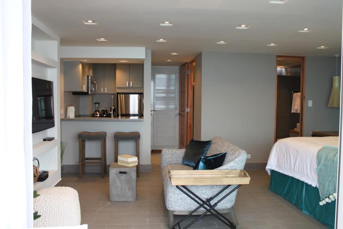 Enchanted 17 Jewel Beachfront Luquillo -Pool Luaran gambar